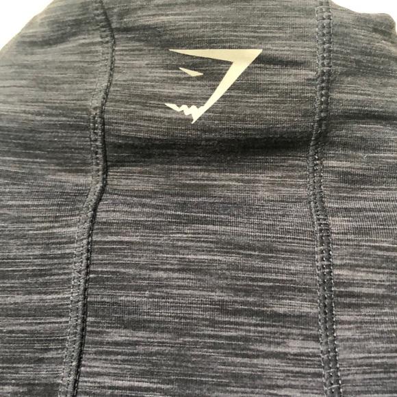 NWT Gymshark Women’s Active 1/2 Zip Pullover with Thumbholes - Picture 7 of 7